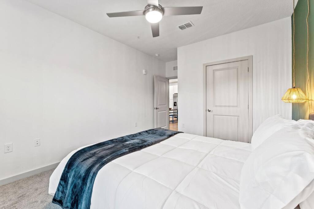 Complete Apartment ,10 Min To Parks Pets Allowed, Resort-Style Amenities Orlando Buitenkant foto